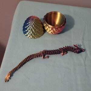 🆕️ 3D Rainbow Dragon Egg with figurine